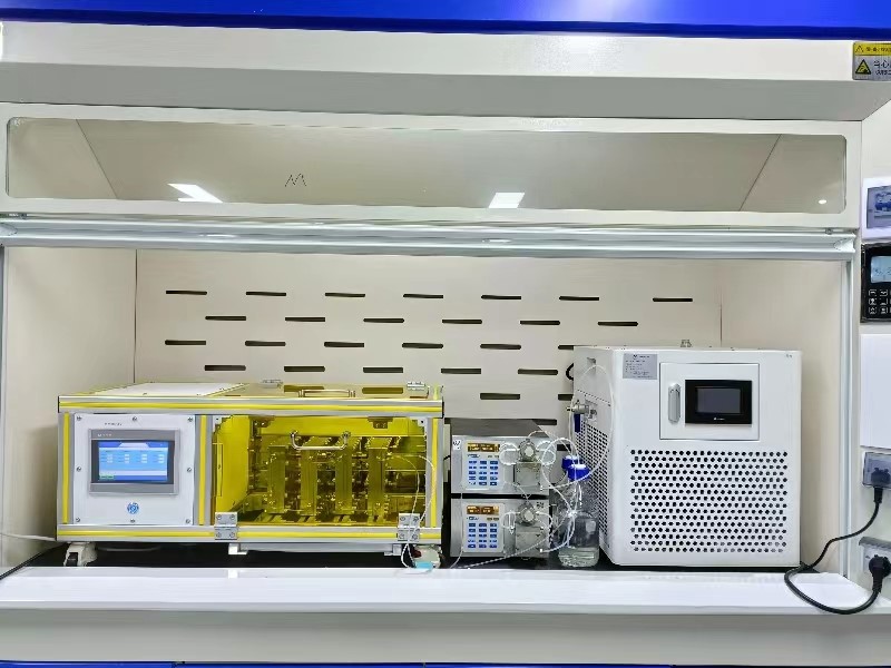 连续流工艺合成5-硝基-2-4-二氯氟苯实验设备